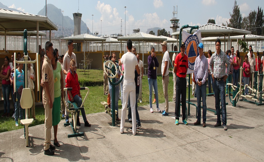 Participan reclusorios capitalinos en simulacro