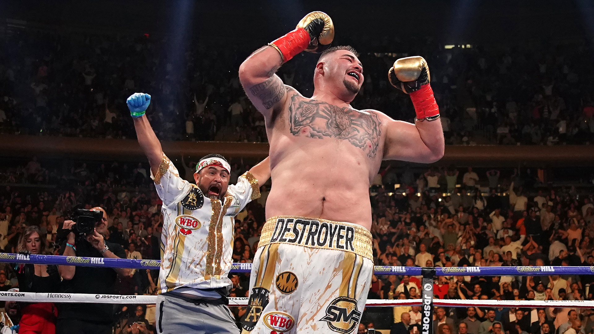 Andy Ruiz corre al entrenador que lo llevó a la fama