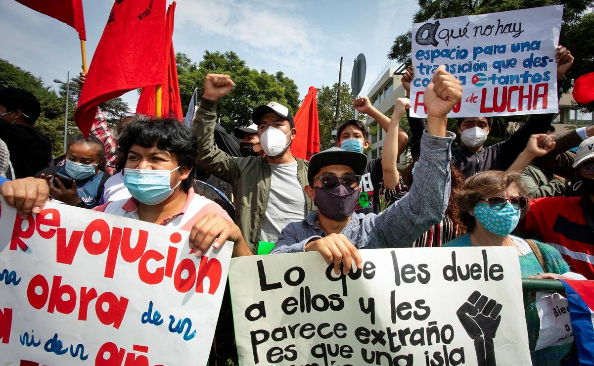 Protestan opositores en embajada de Cuba en México por visita de Díaz-Canel 