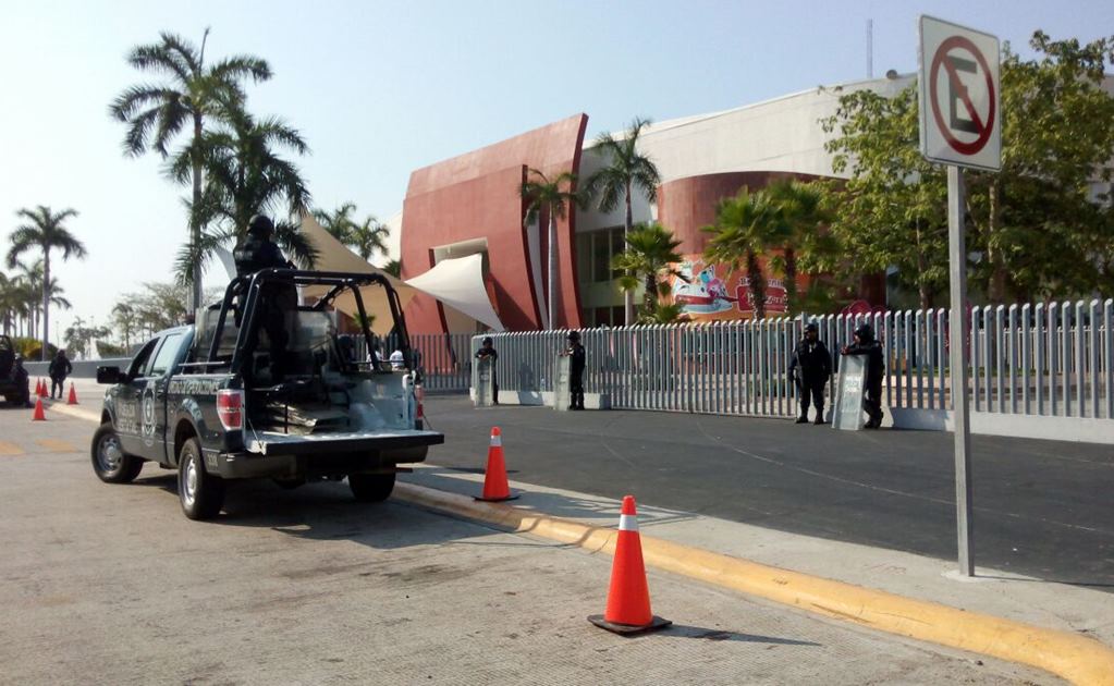 CETEG se moviliza en Acapulco y Chilpancingo
