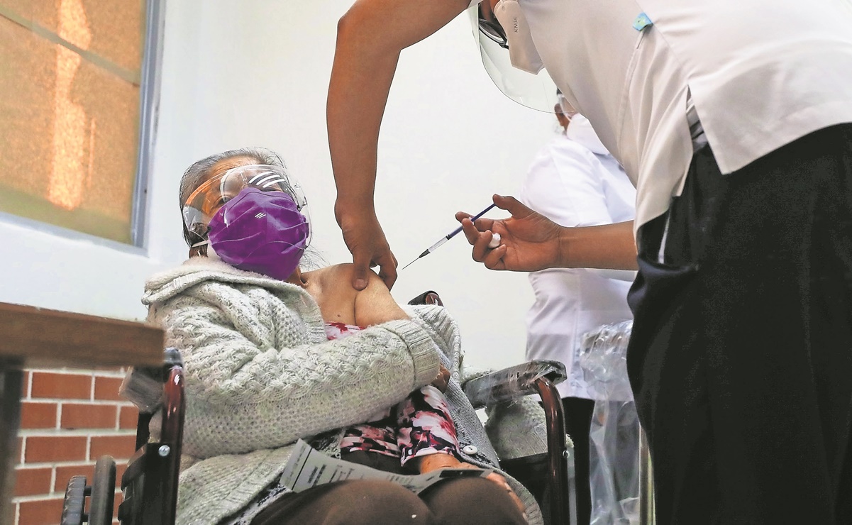 Inicia vacunación de adultos mayores contra Covid-19 en Álvaro Obregón, Benito Juárez y Cuauhtémoc 