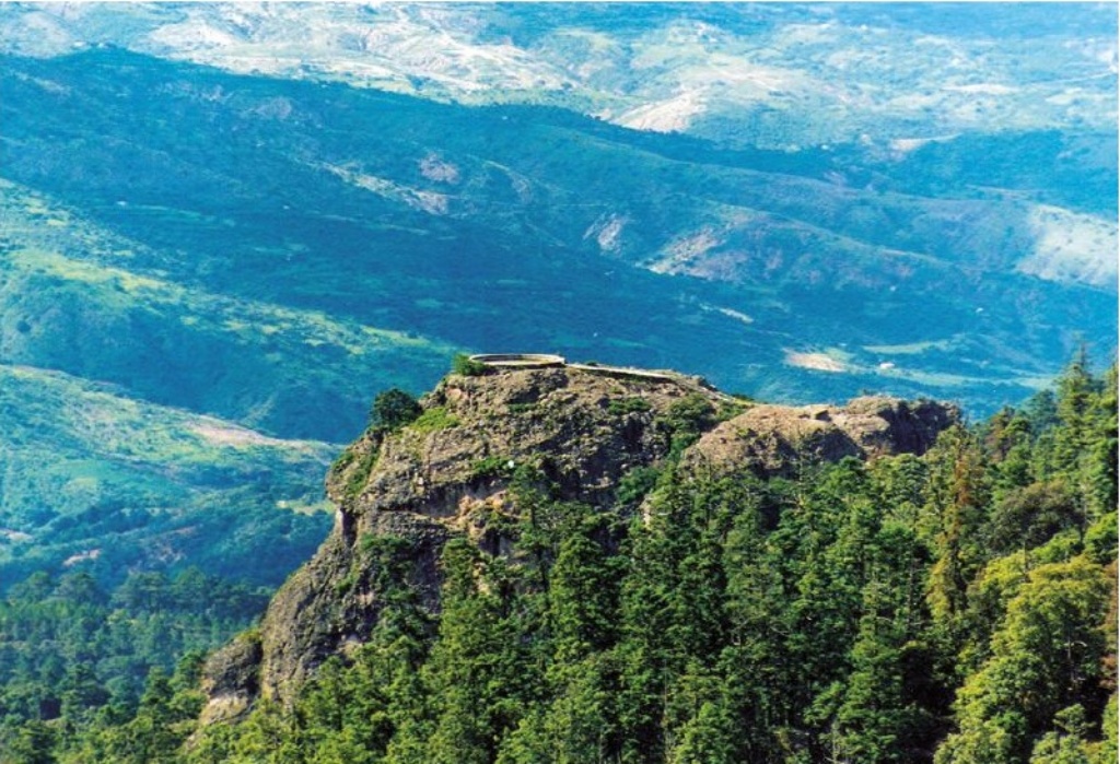 Peña del Cuervo, el mirador de Hidalgo que está cerca de las nubes 