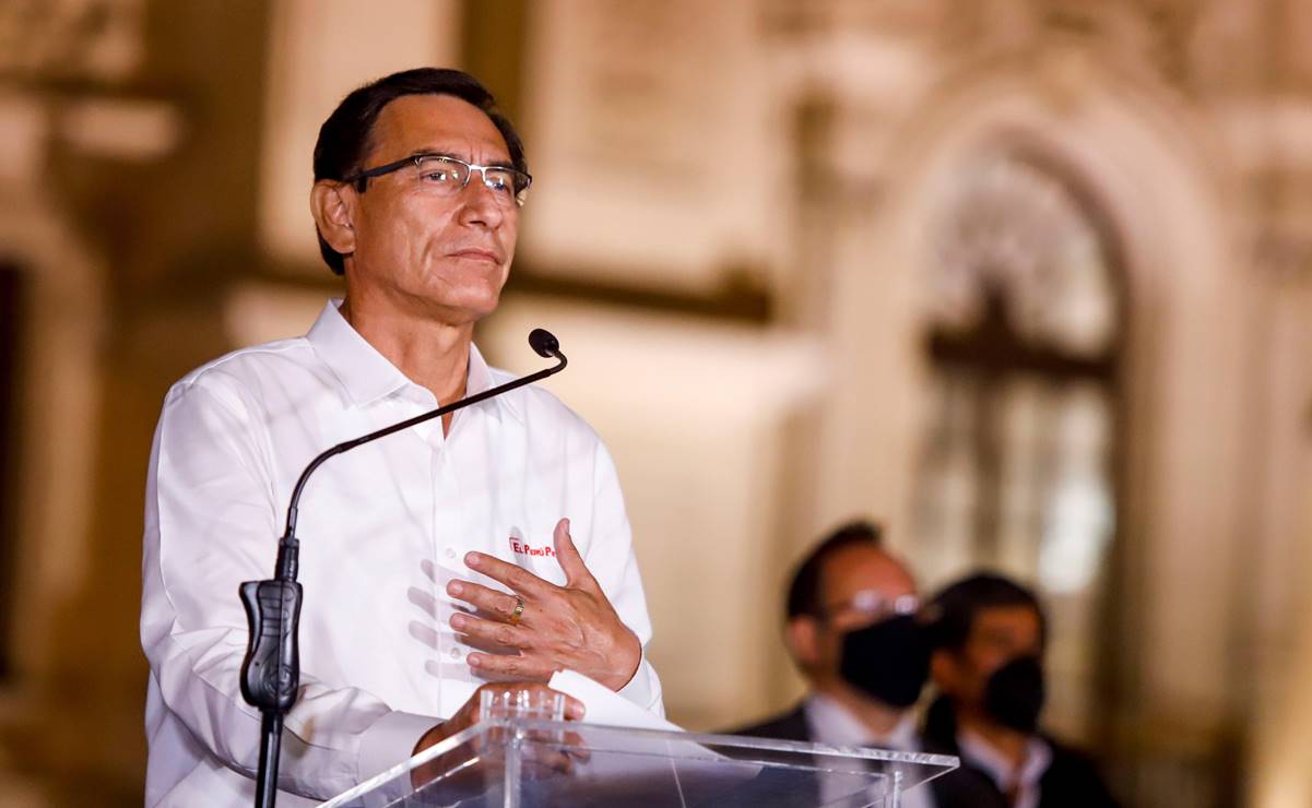 Justicia de Perú prohíbe salir del país al expresidente Martín Vizcarra