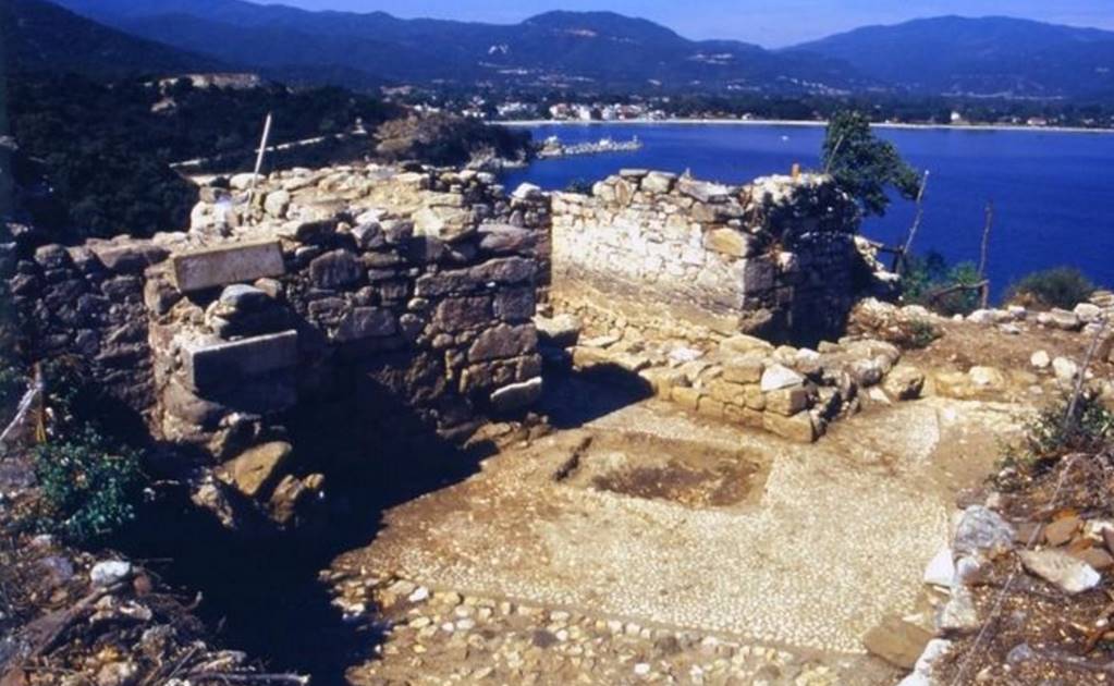 Arqueólogos dan con la posible tumba de Aristóteles