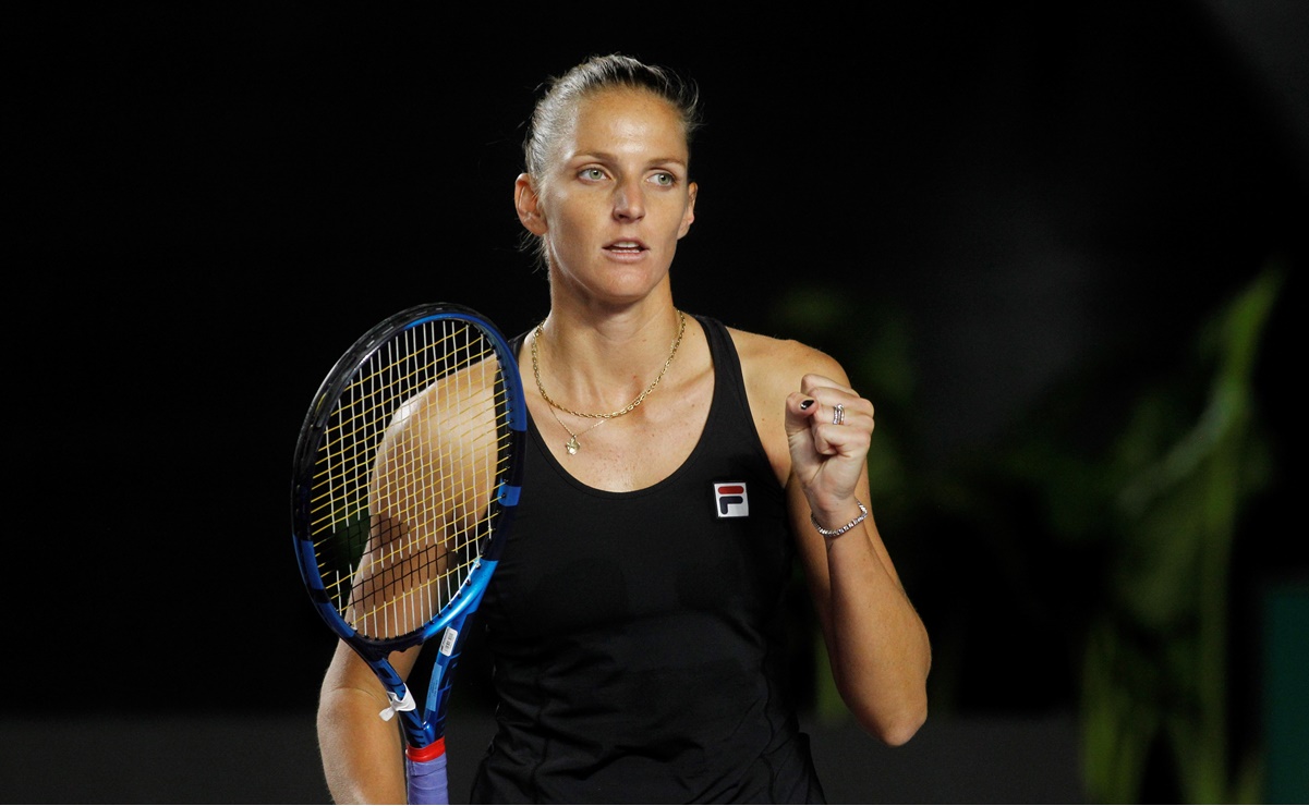 Karolina Pliskova se lleva el triunfo en la primer noche de las WTA Finals
