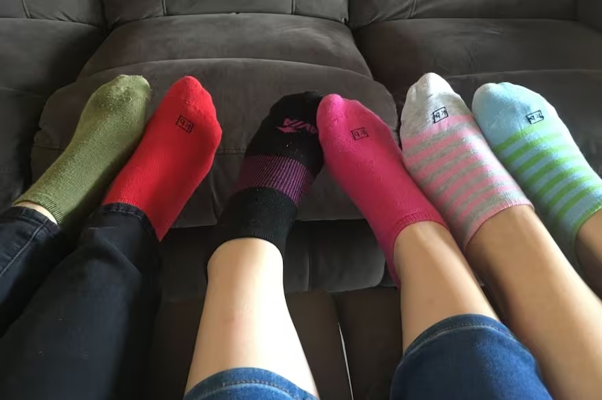 Día Mundial del Síndrome de Down. ¿Por qué se pide a los jóvenes usar calcetines de colores?