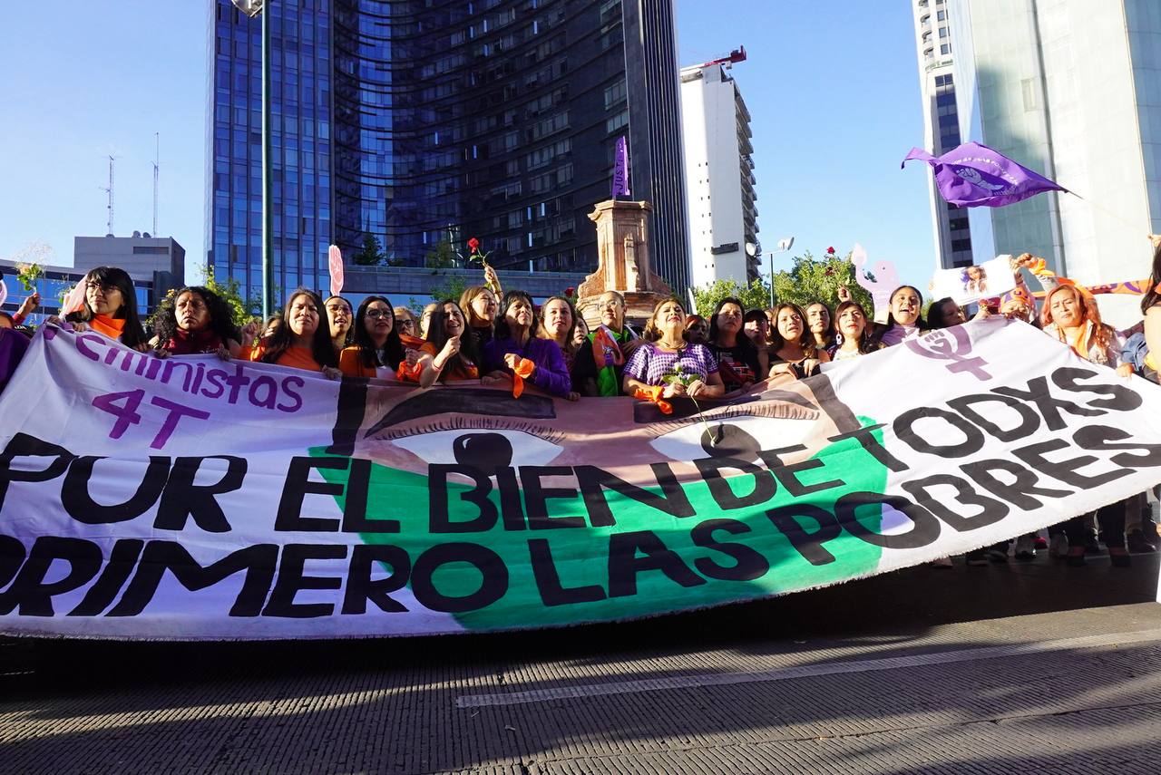 “Soñamos con una ciudad feminista”: Brugada acude a marcha de la Eliminación de la Violencia contra la Mujer en la CDMX