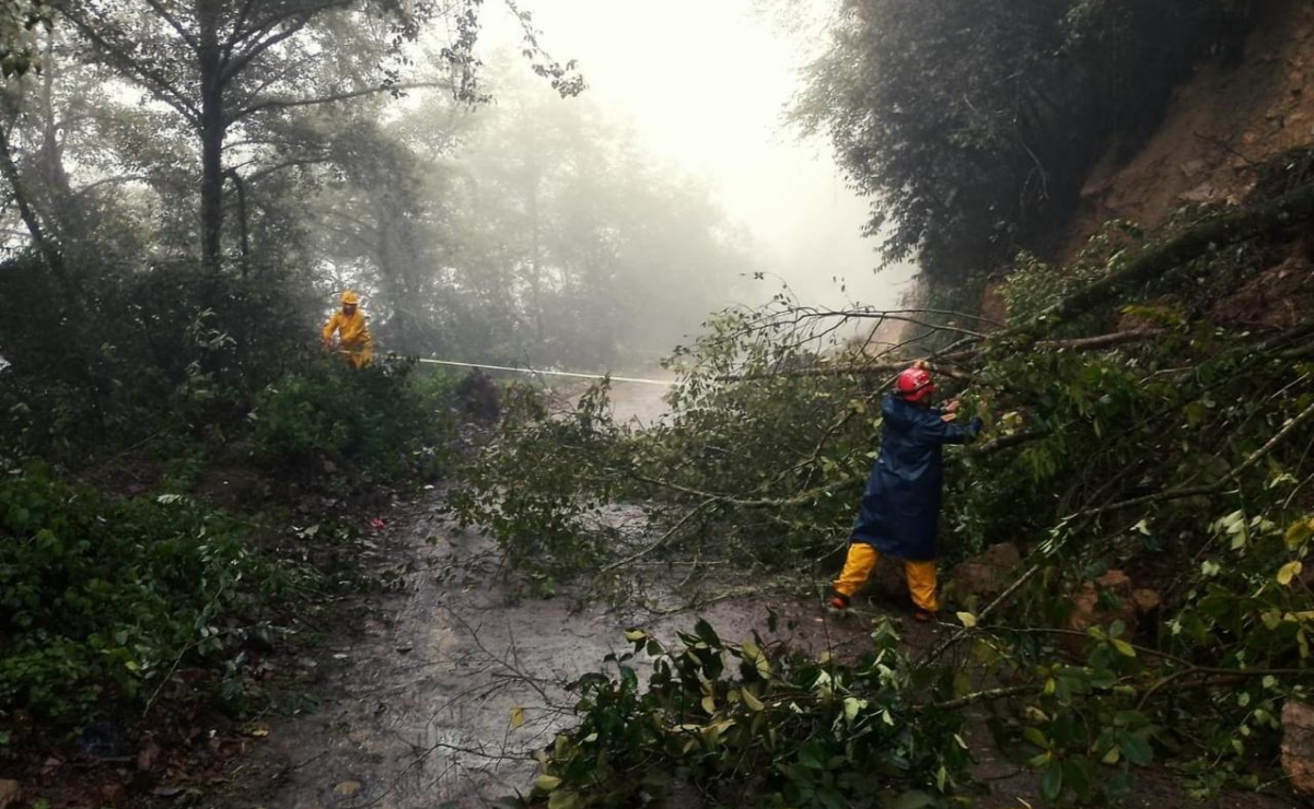 Lluvias en Hidalgo provocan deslaves y comunidades incomunicadas