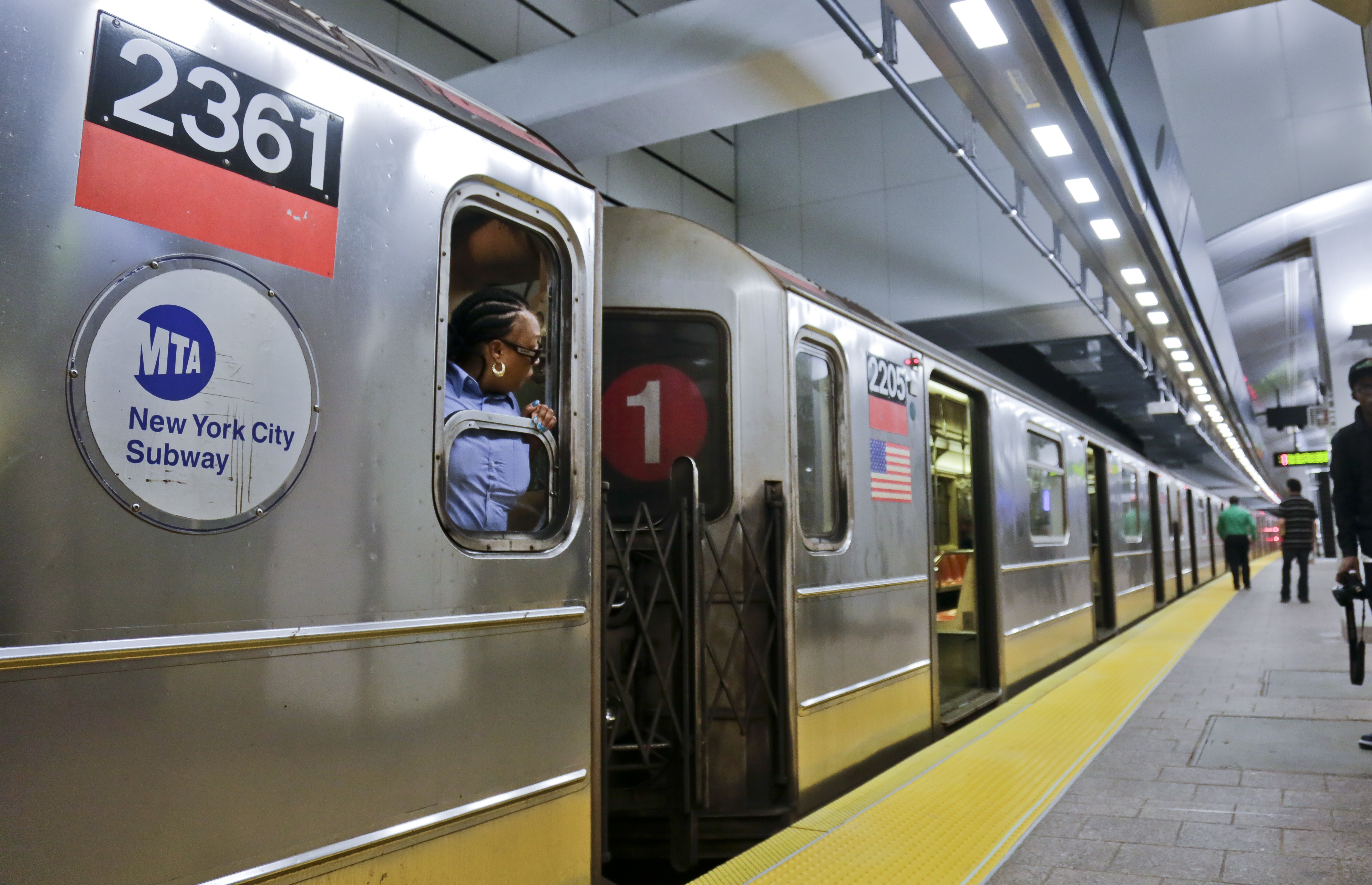 Descarrila metro en Nueva York; hay al menos 34 heridos