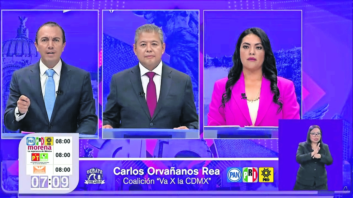 Mendoza y Orvañanos cruzan acusaciones en debate