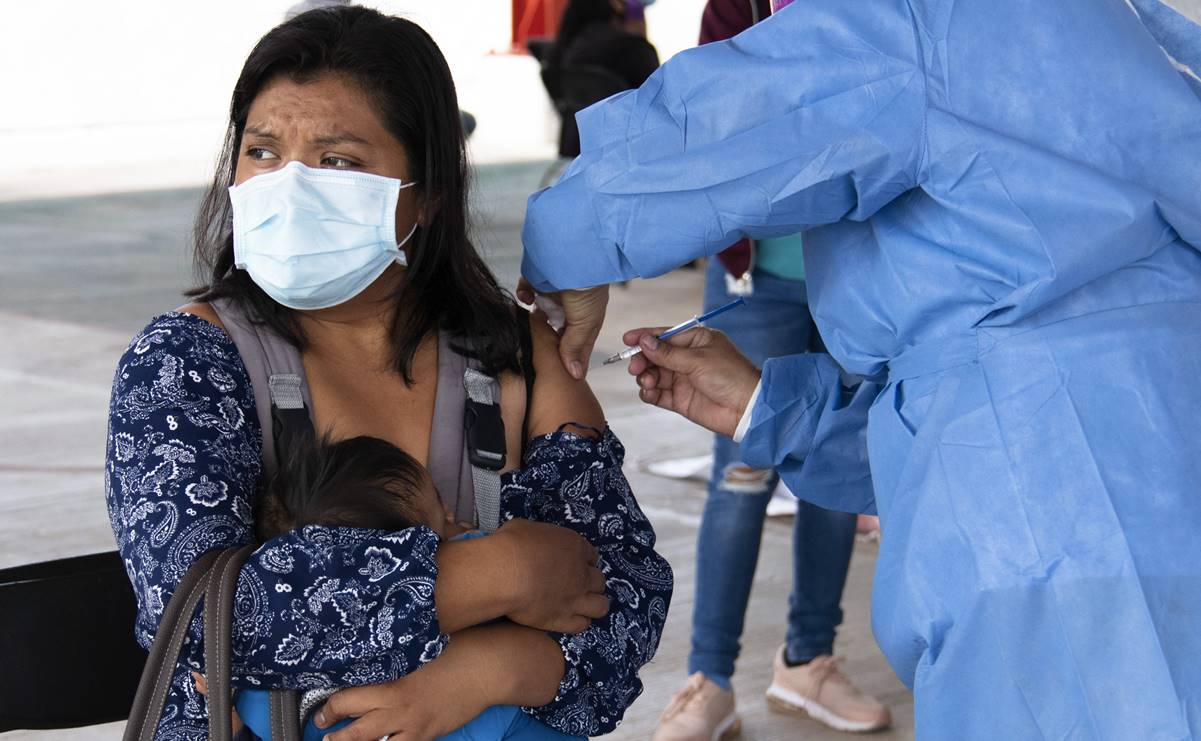 México reporta mil 177 muertes por Covid, la cifra más alta en la tercera ola; hay 17 mil 337 contagios