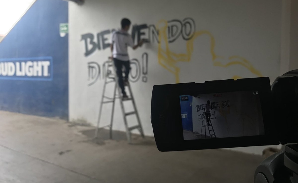 Dorados prepara mural de bienvenida para Maradona