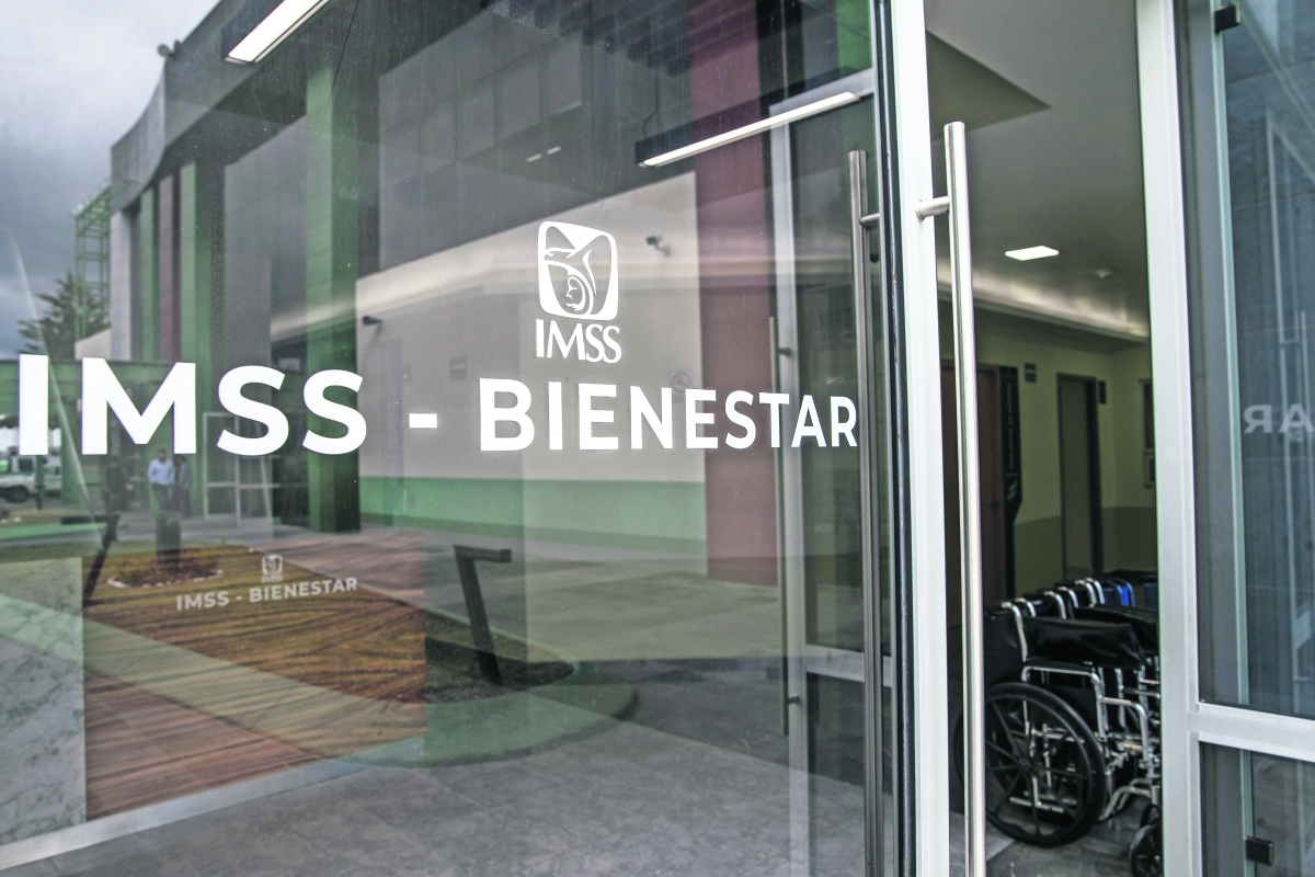 IMSS Bienestar abre registro para personas sin seguridad social en 23 estados; esto necesitas para la credencial