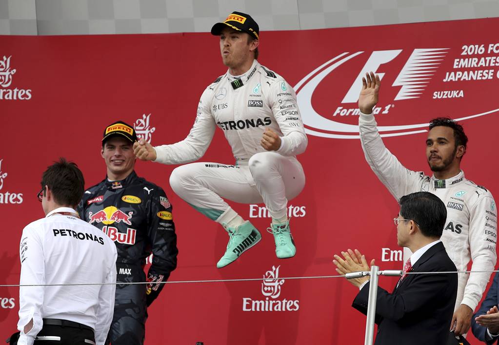 Rosberg gana el gran premio de Japón, su novena victoria del año