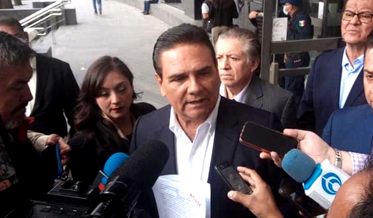 Exclusión de aspirantes del PRD del proceso del Frente opositor fue una decisión política: Silvano Aureoles
