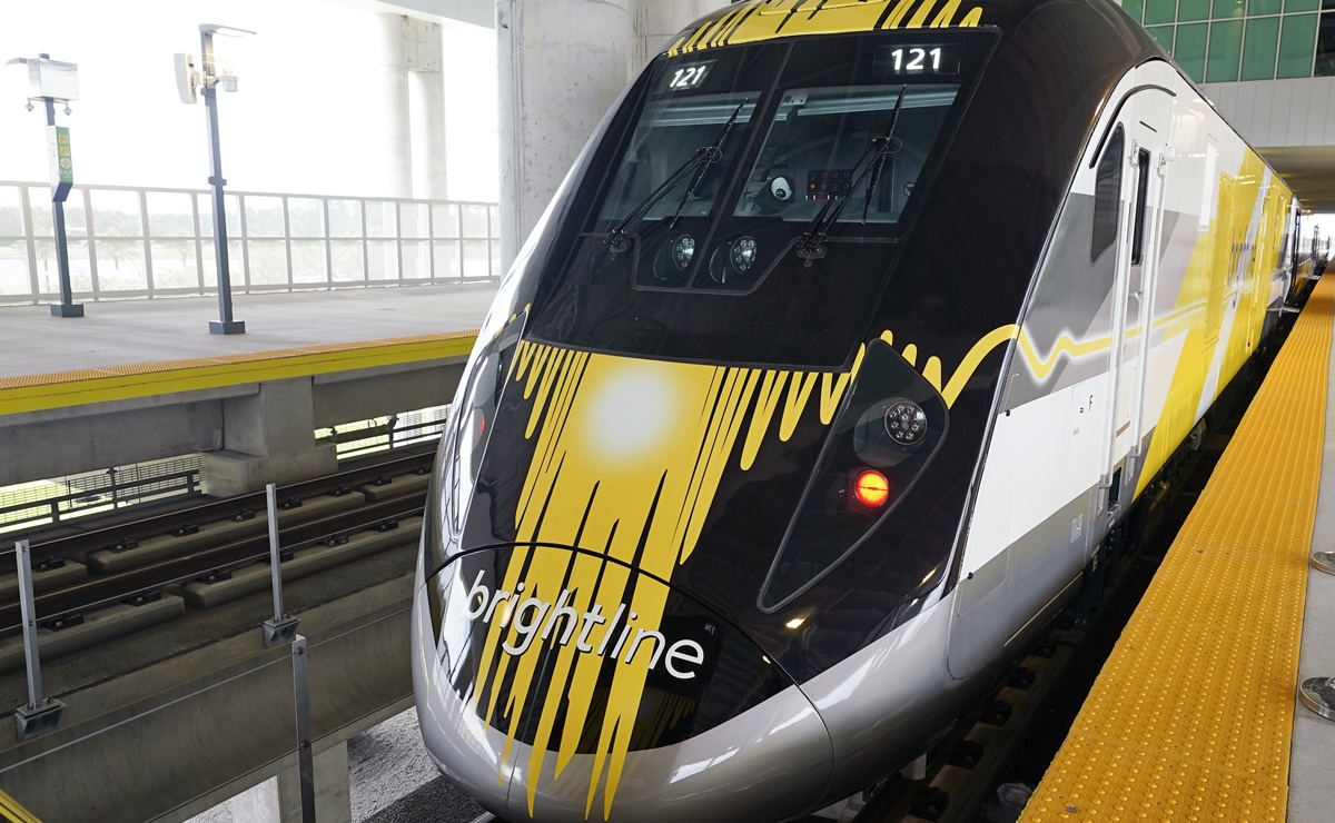 Desde el 1 de septiembre se podrá viajar en el tren de alta velocidad Miami-Orlando