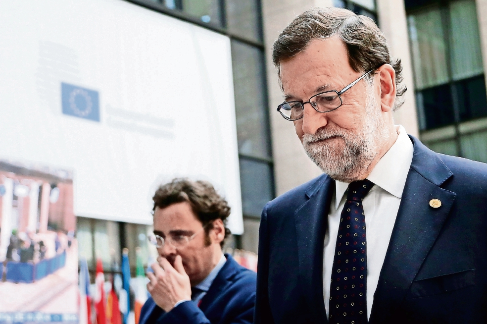 Rajoy acelera la negociación para conformar gobierno  