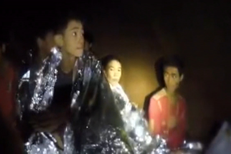 Reportan muerte de buzo durante trabajos de rescate de niños en Tailandia