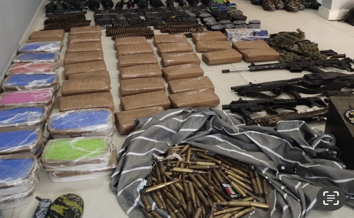 Elementos de la Policía Municipal de Celaya y del Ejército aseguraron arsenal pertenecientes al CJNG