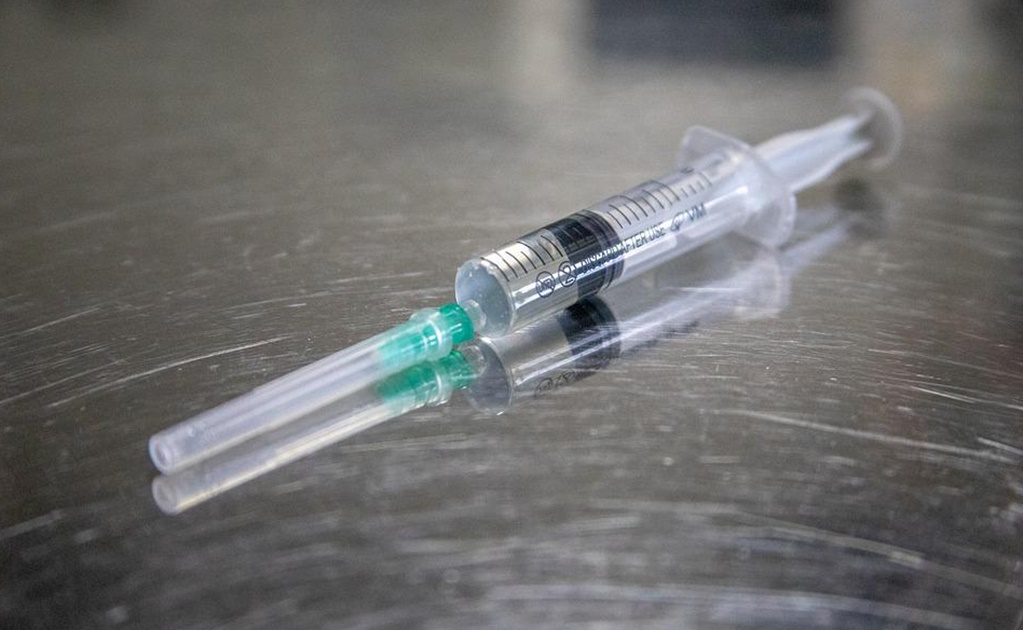 España aprueba vacuna contra viruela del mono; se aplicará a contactos de casos positivos