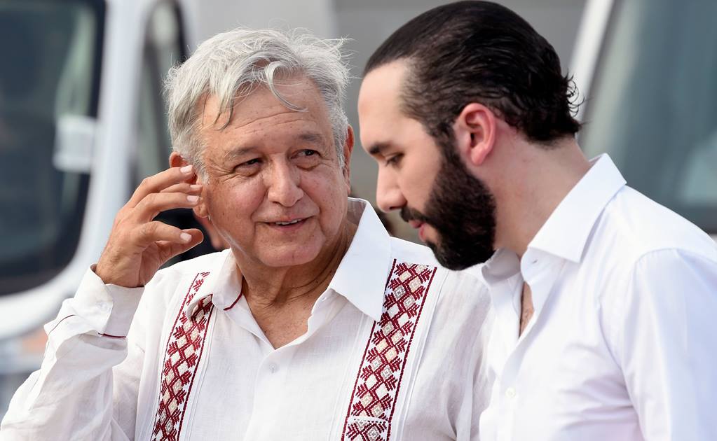 “Cabecita de algodón” y "la potencia de mi barba", las bromas de Bukele a AMLO