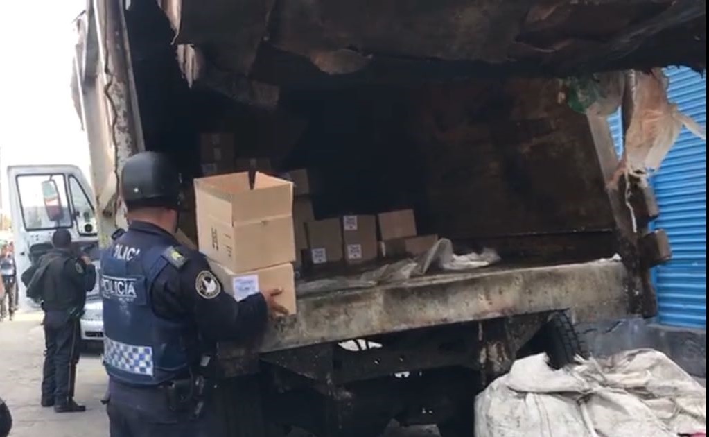 Cártel de Tepito usa camiones "pirata" de basura para traficar mercancía robada