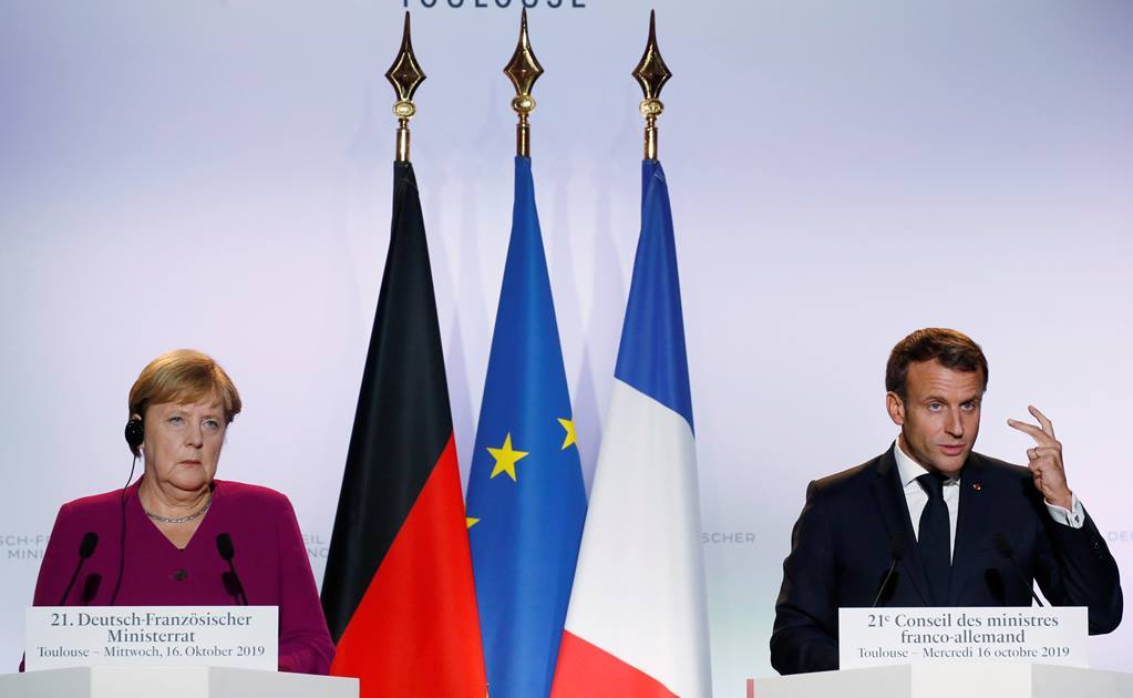 Merkel y Macron aseguran que acuerdo para "Brexit" se "está cerrando"