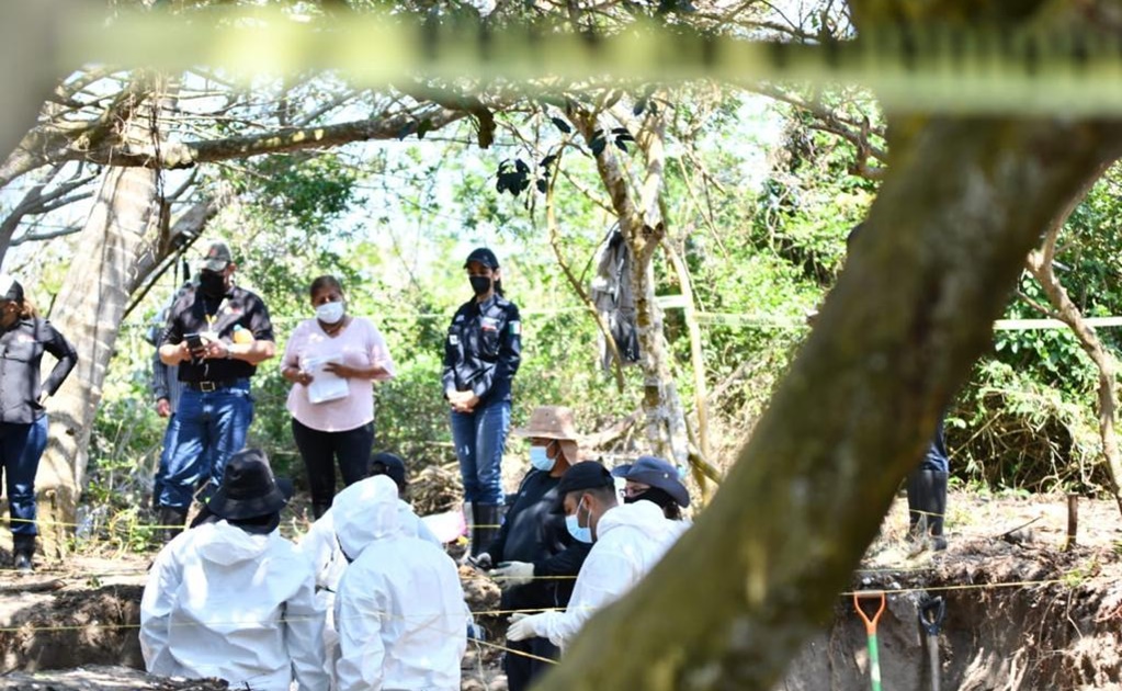 Ubican restos de 7 personas en fosa clandestina de El Arbolillo, en Veracruz