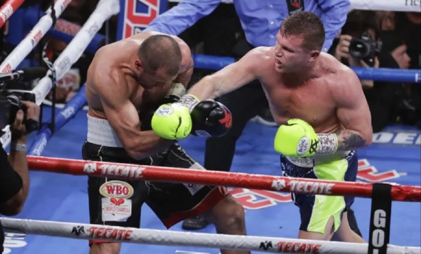 Por nocaut, Canelo vence al ruso Sergey Kovalev