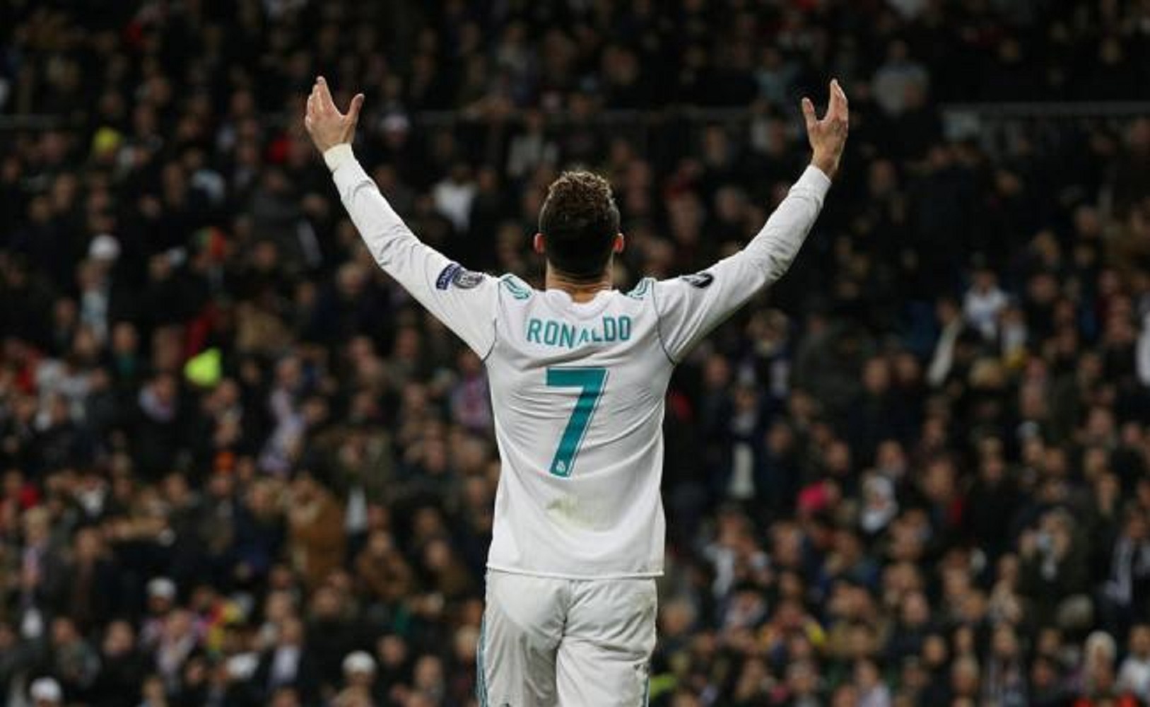 Real Madrid remonta con doblete de Cristiano y vence al PSG