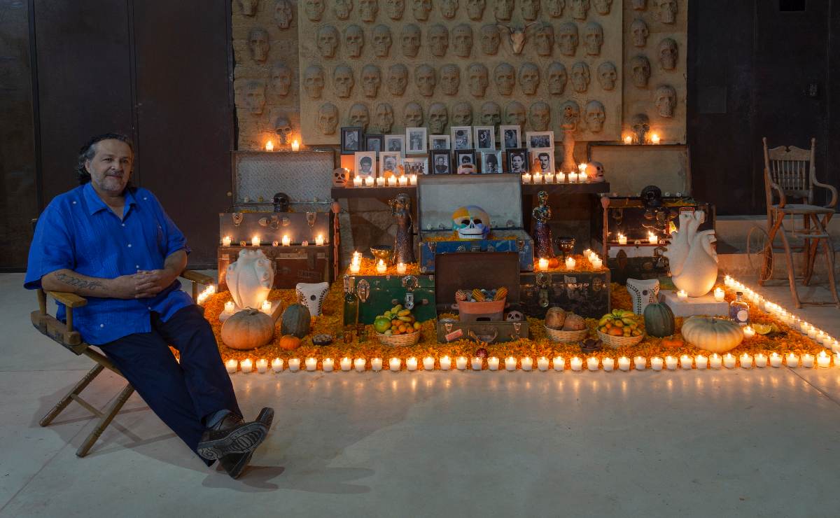 El altar de muertos de Adán Paredes: "Siento que no podríamos vivir sin rituales"