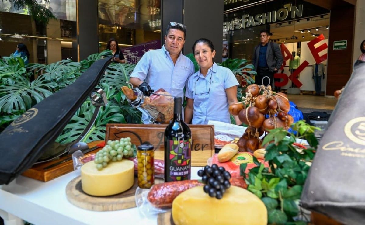 Arranca Primer Festival del Vino y el Queso en Parque Naucalli