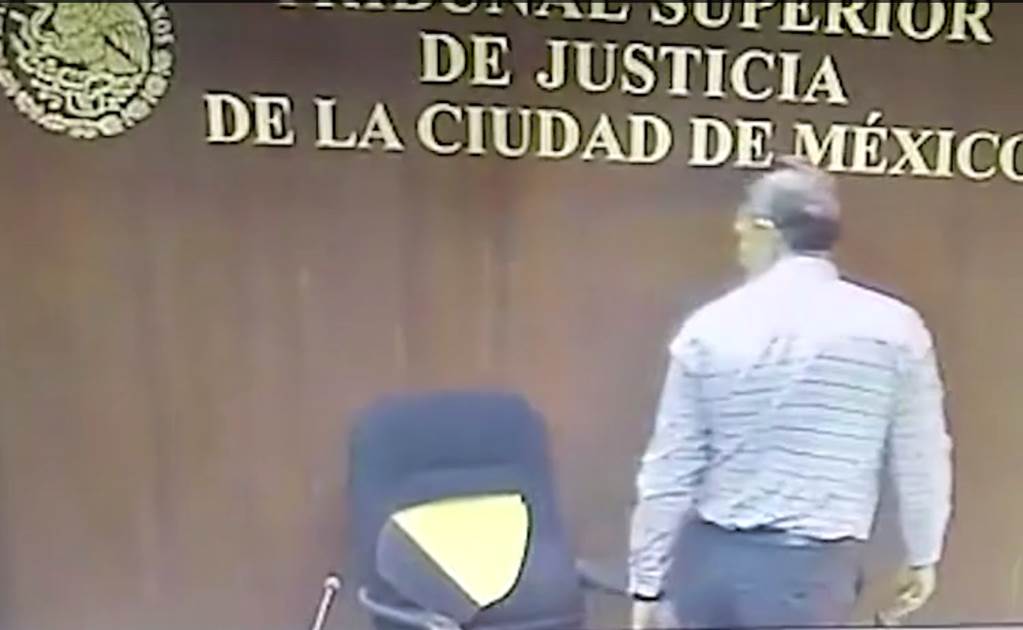 Indaga Judicatura caso de juez que presuntamente rompió silla del TSJ