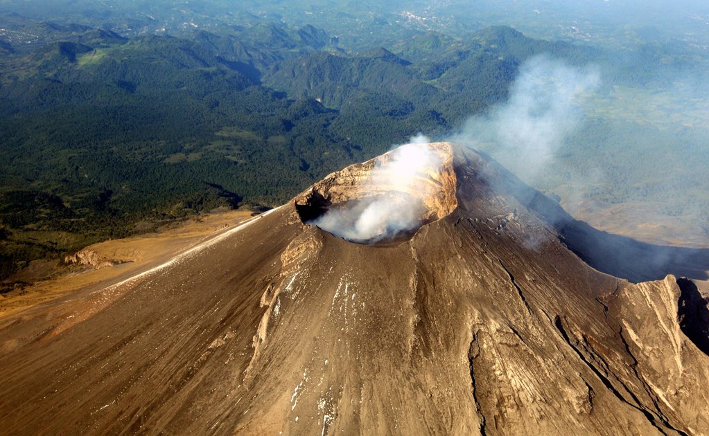 Volcán Popocatépetl registra 509 exhalaciones y 3 explosiones en 24 horas
