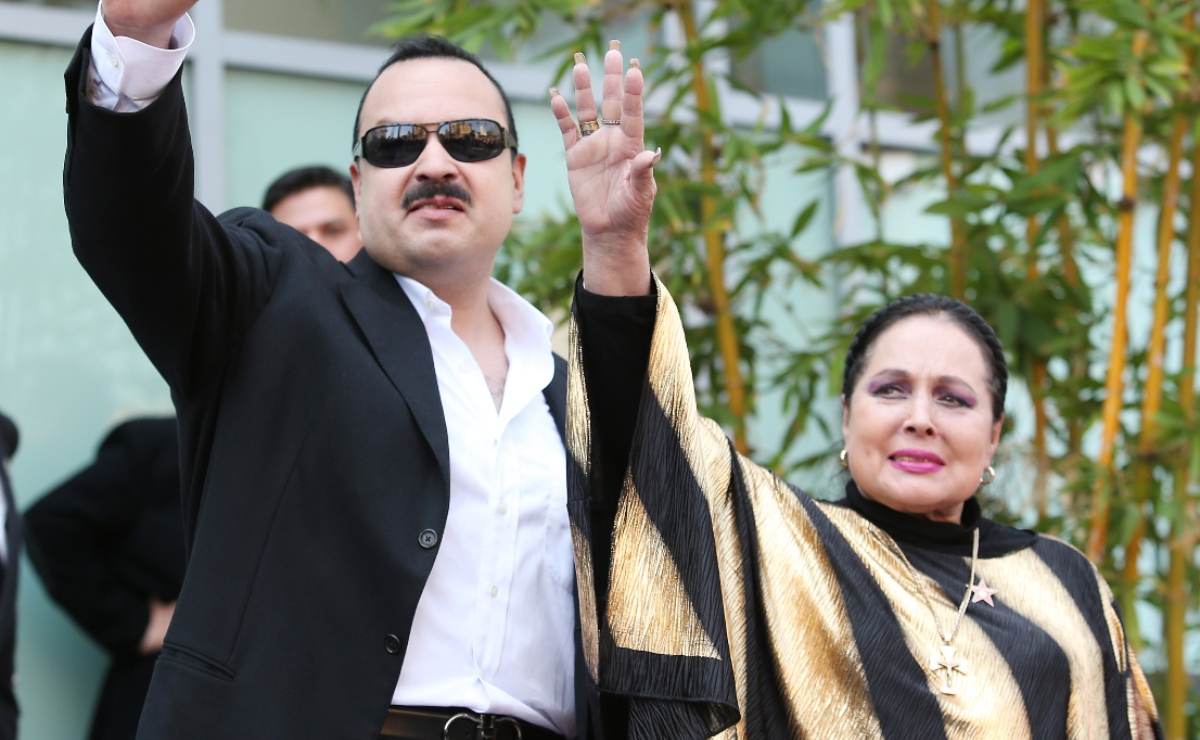 Pepe Aguilar recuerda a Flor Silvestre con fotos inéditas a 5 años de su partida
