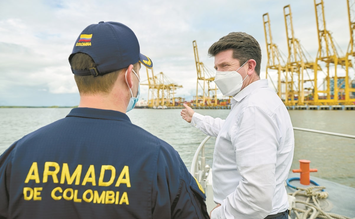 La única opción de un gobierno es enfrentar al narco, sugiere Colombia a México