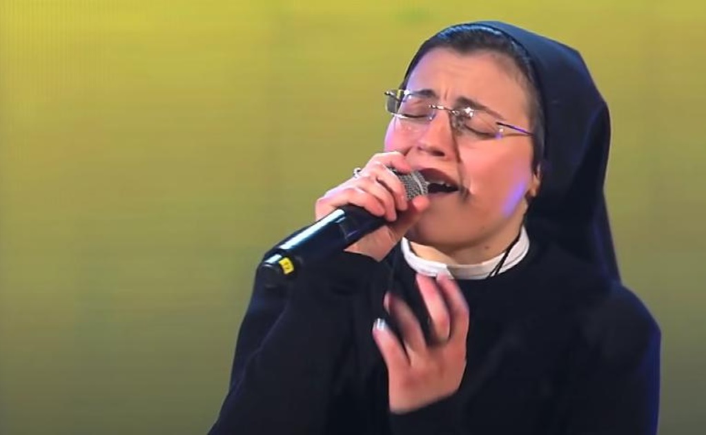 Sor Cristina, la monja que ganó en la "La Voz" en Italia y hoy es mesera en Madrid