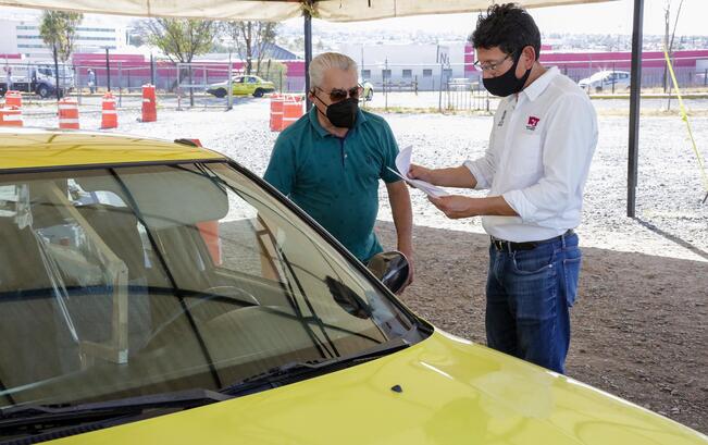 ¡Entérate! Habrá descuentos en refrendo a taxistas