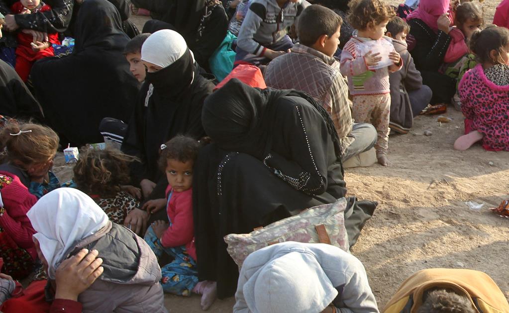 Tres niños mueren de hambre en Mosul, denuncian autoridades