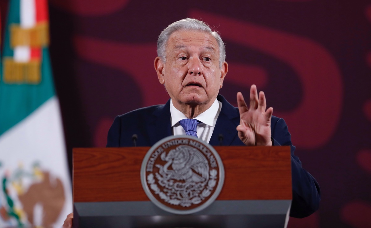 AMLO firma decreto para declarar a Chetumal como zona libre de impuestos para productos de importación