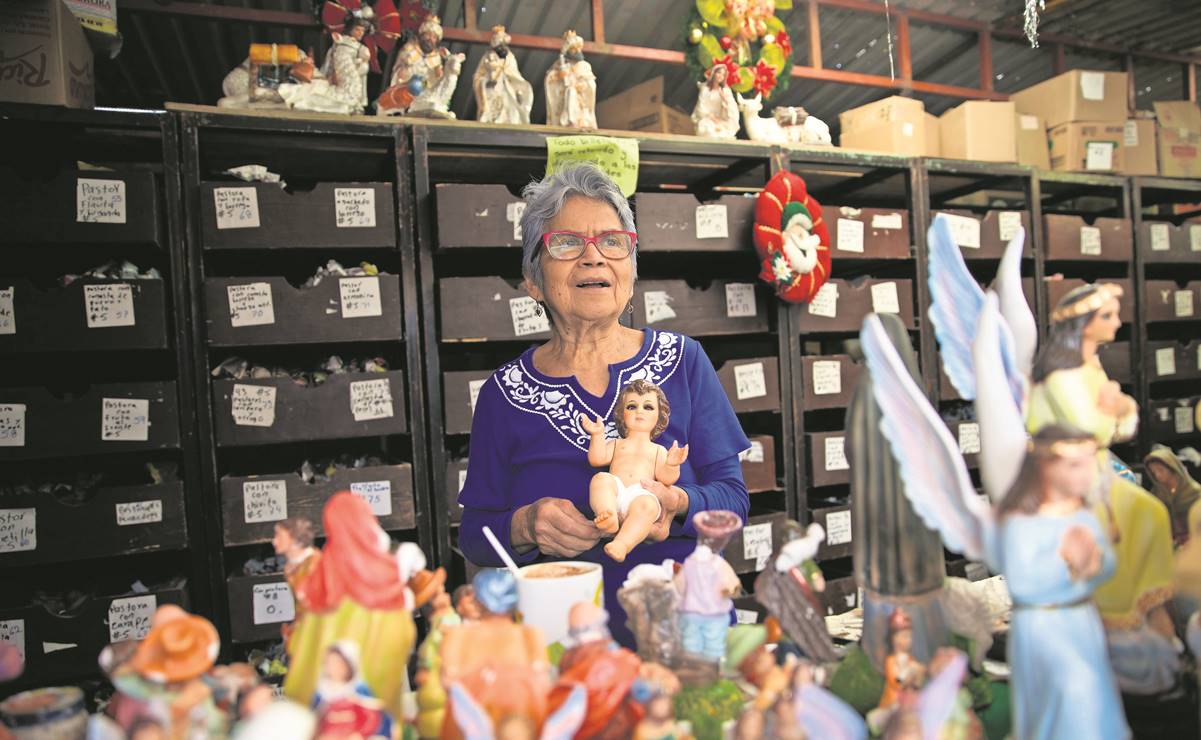 Doña Carmen vende nacimientos; sigue atenta fallo de la Corte