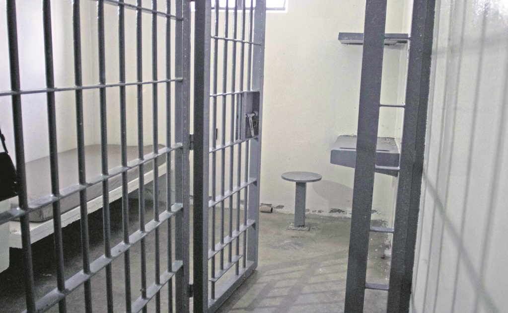 Asambleístas piden traslado de reos en cárceles locales a penales federales