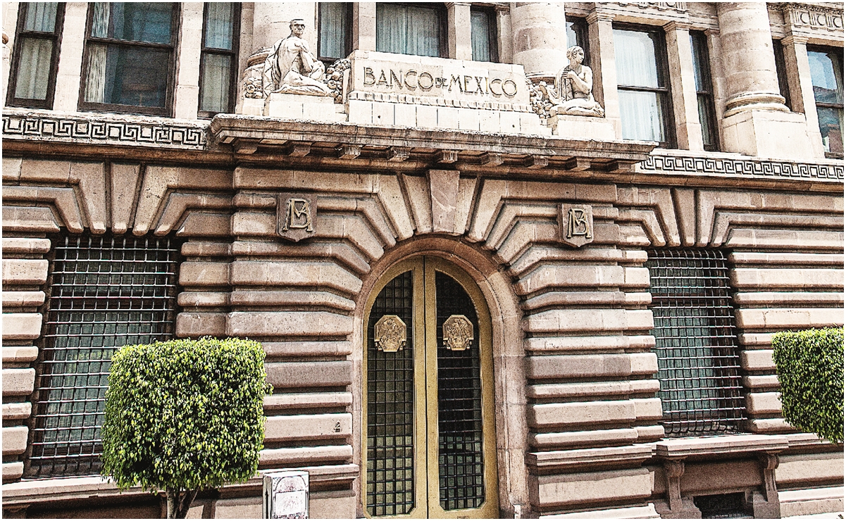 Banxico "batea" a AMLO por remanente de operación; "hay tiempos legales", señala