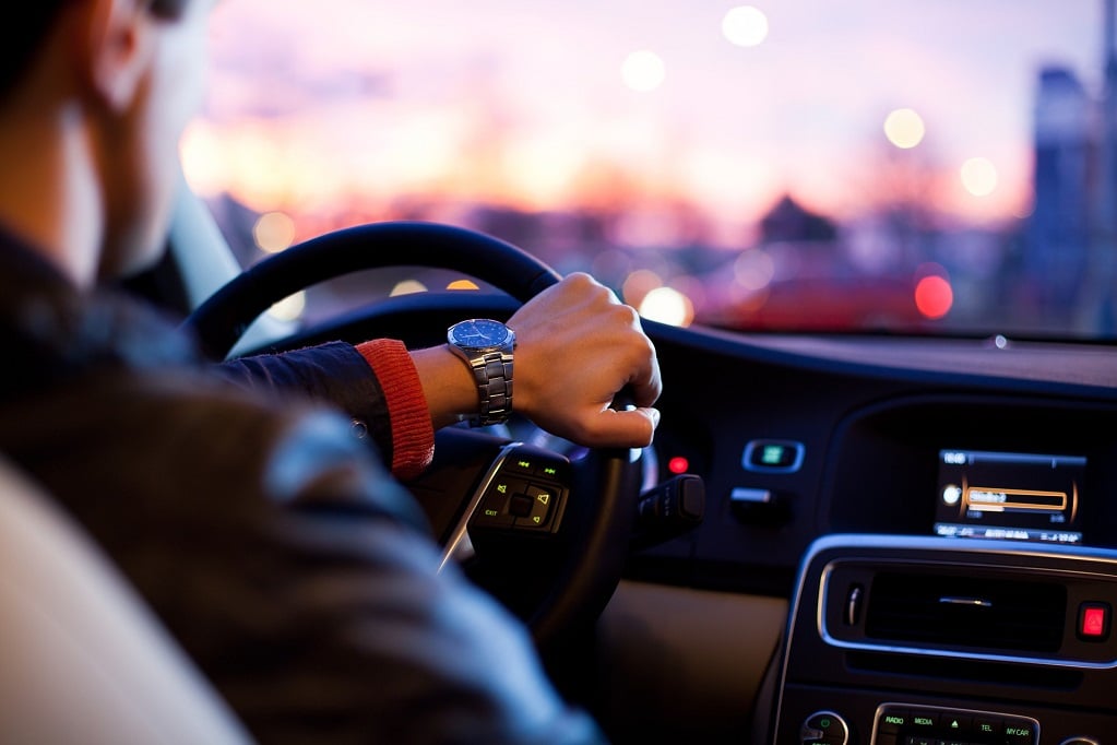 Cinco causas de por qué vibra el volante al manejar