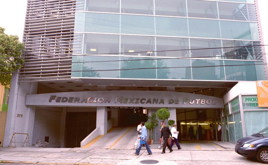 FBI investigaría a funcionarios de la Femexfut 