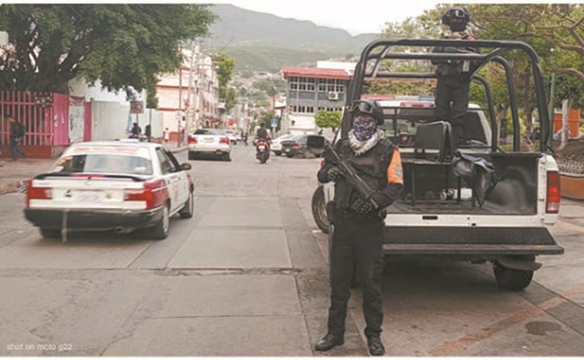 Hallan tres cadáveres en cisterna en Chilpancingo