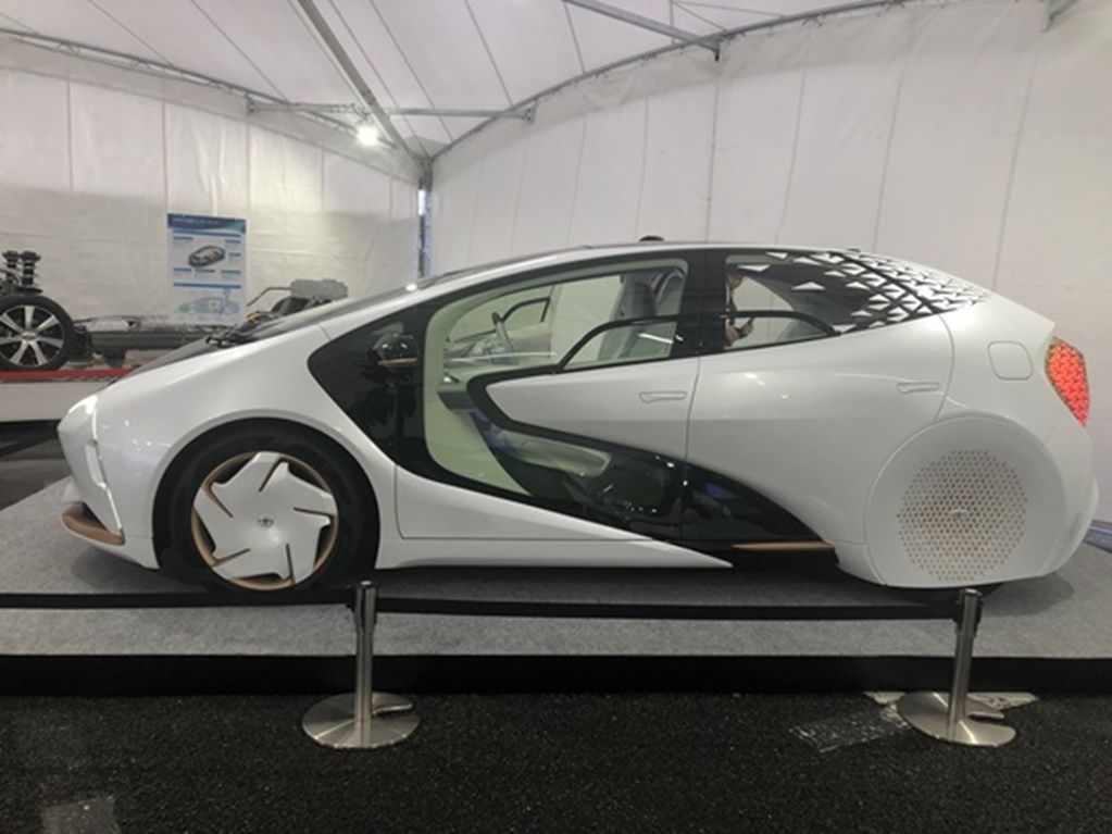 Toyota presenta el auto oficial de los Juegos Olímpicos de Tokio 2020