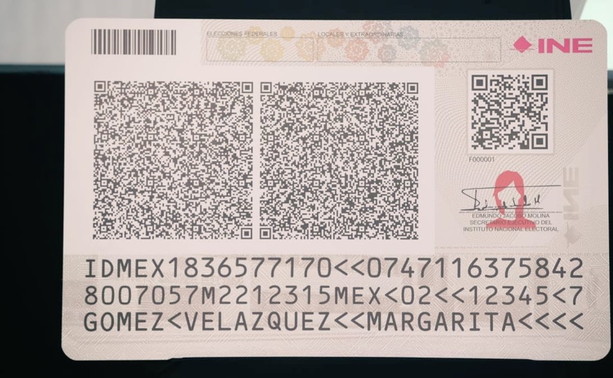 Nueva credencial del INE con códigos QR para verificar datos