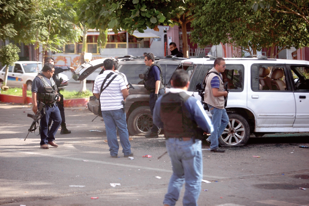 Familia de baleados en Apatzingán exige justicia