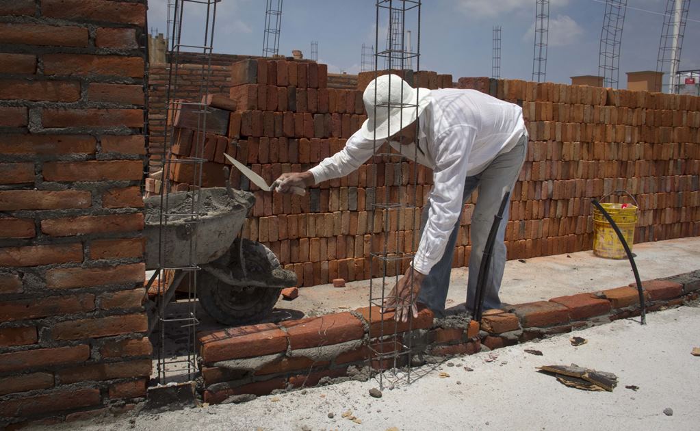 Infonavit dará crédito para construir en terreno propio